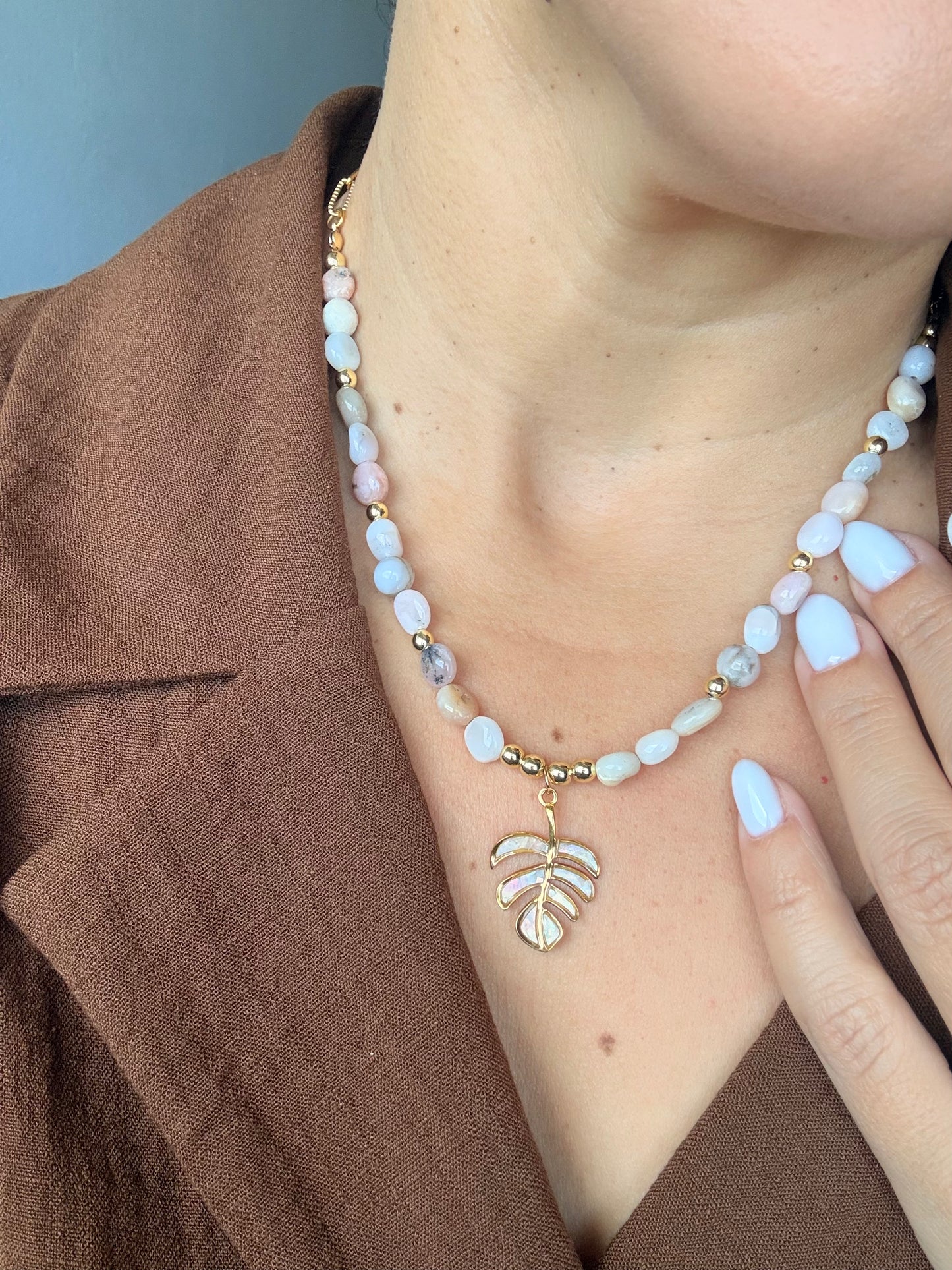 Monstera Bloom Necklace