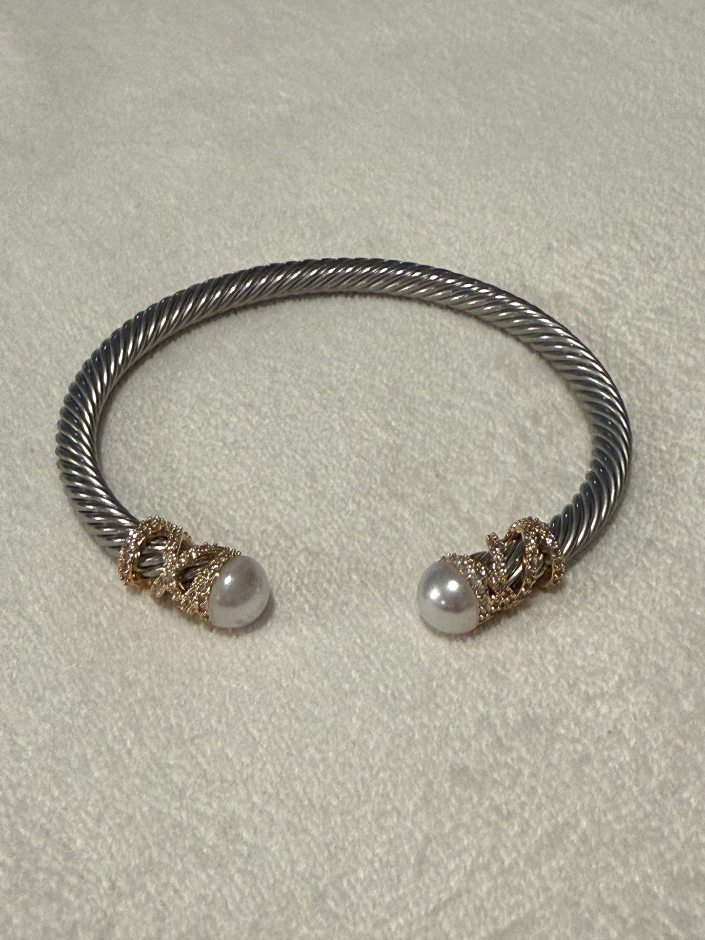 Mia Luxy Bangle