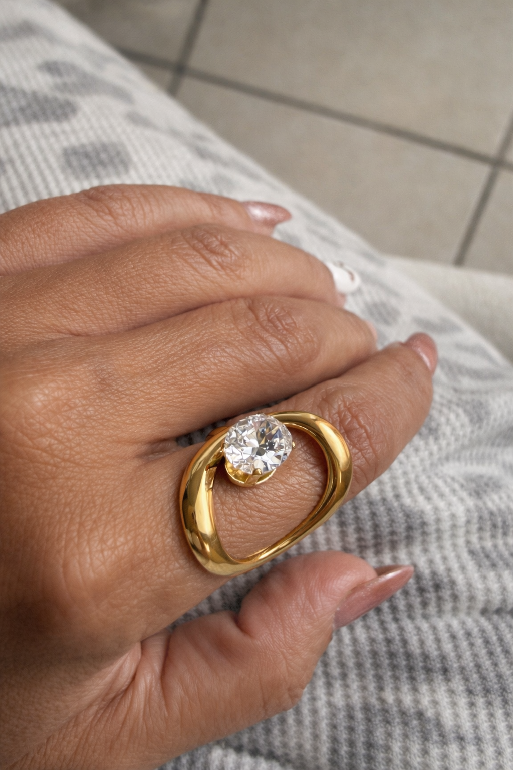 Perfect Point Ring