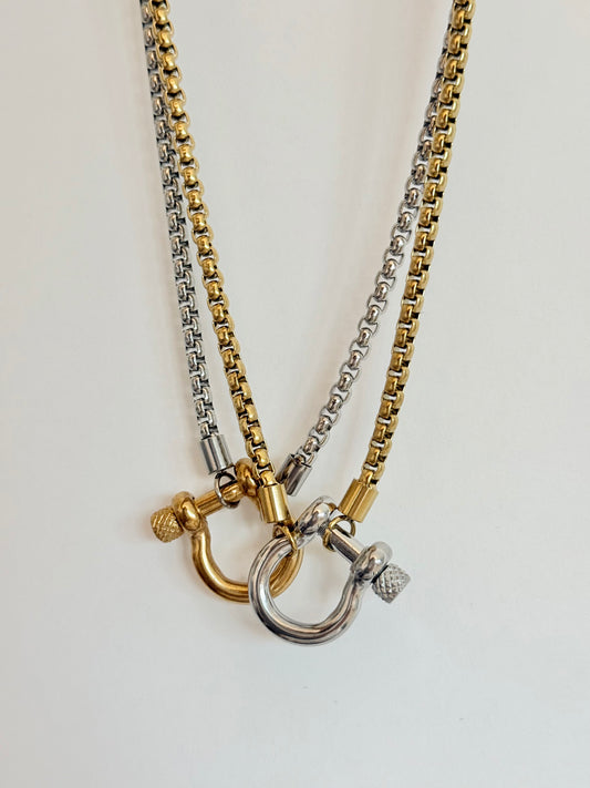 Collar Hera