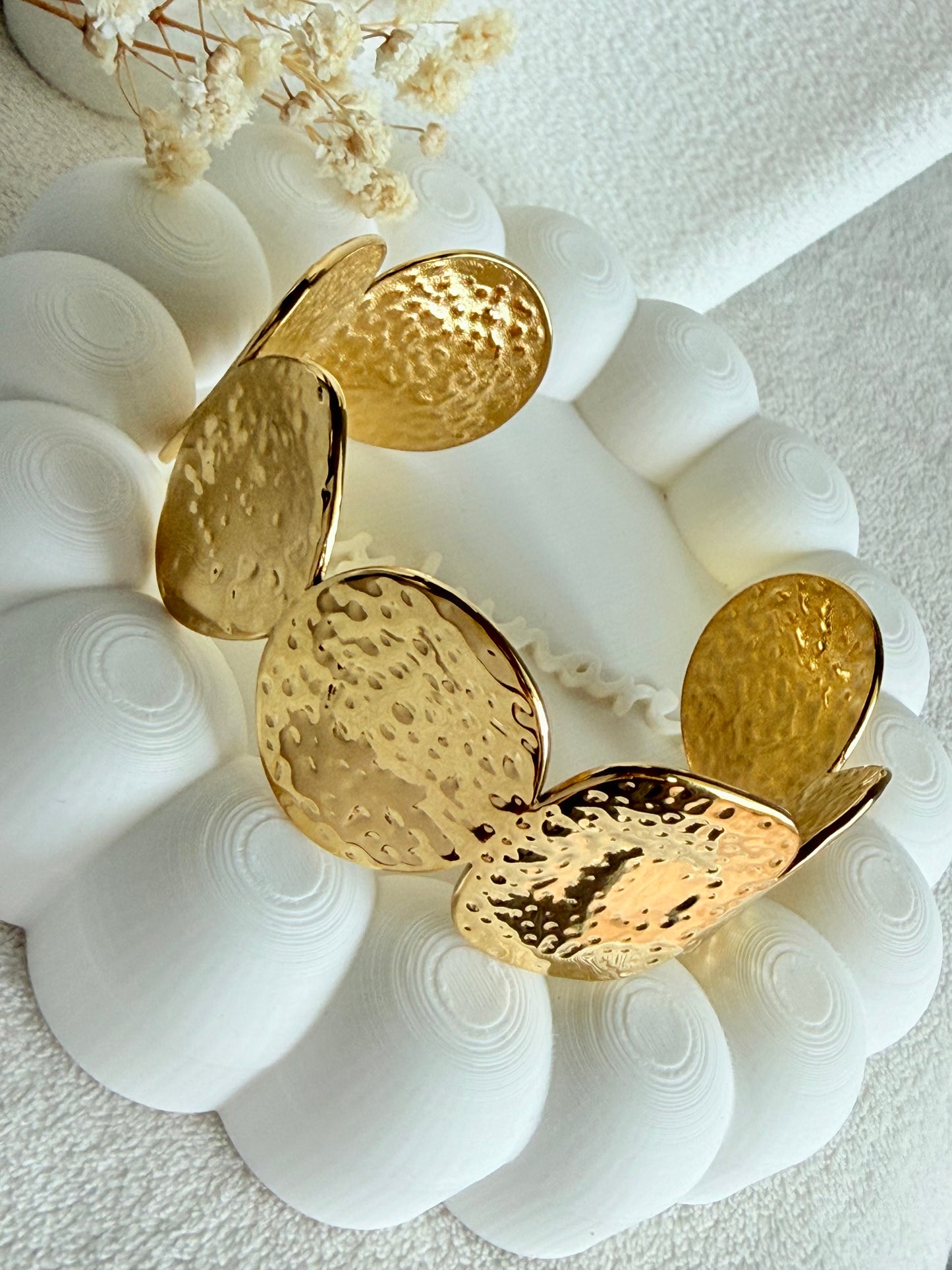 Gold Essence Bracelet
