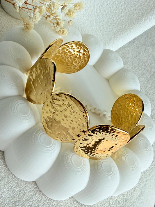 Gold Essence Bracelet