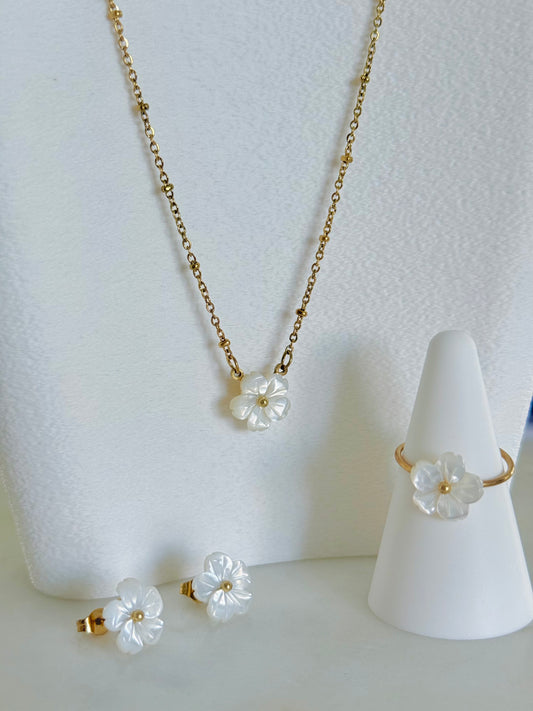 Set Petal Glow