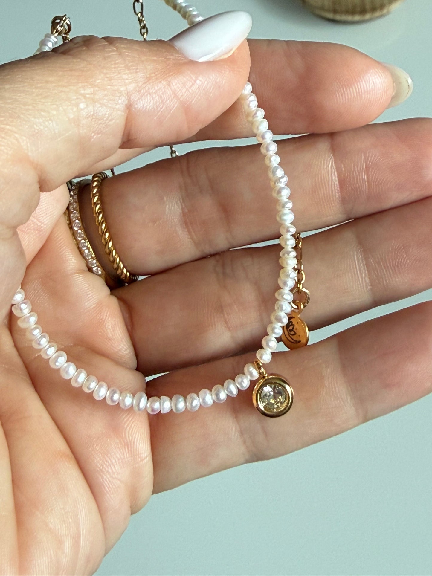 Luna Pearl Necklace