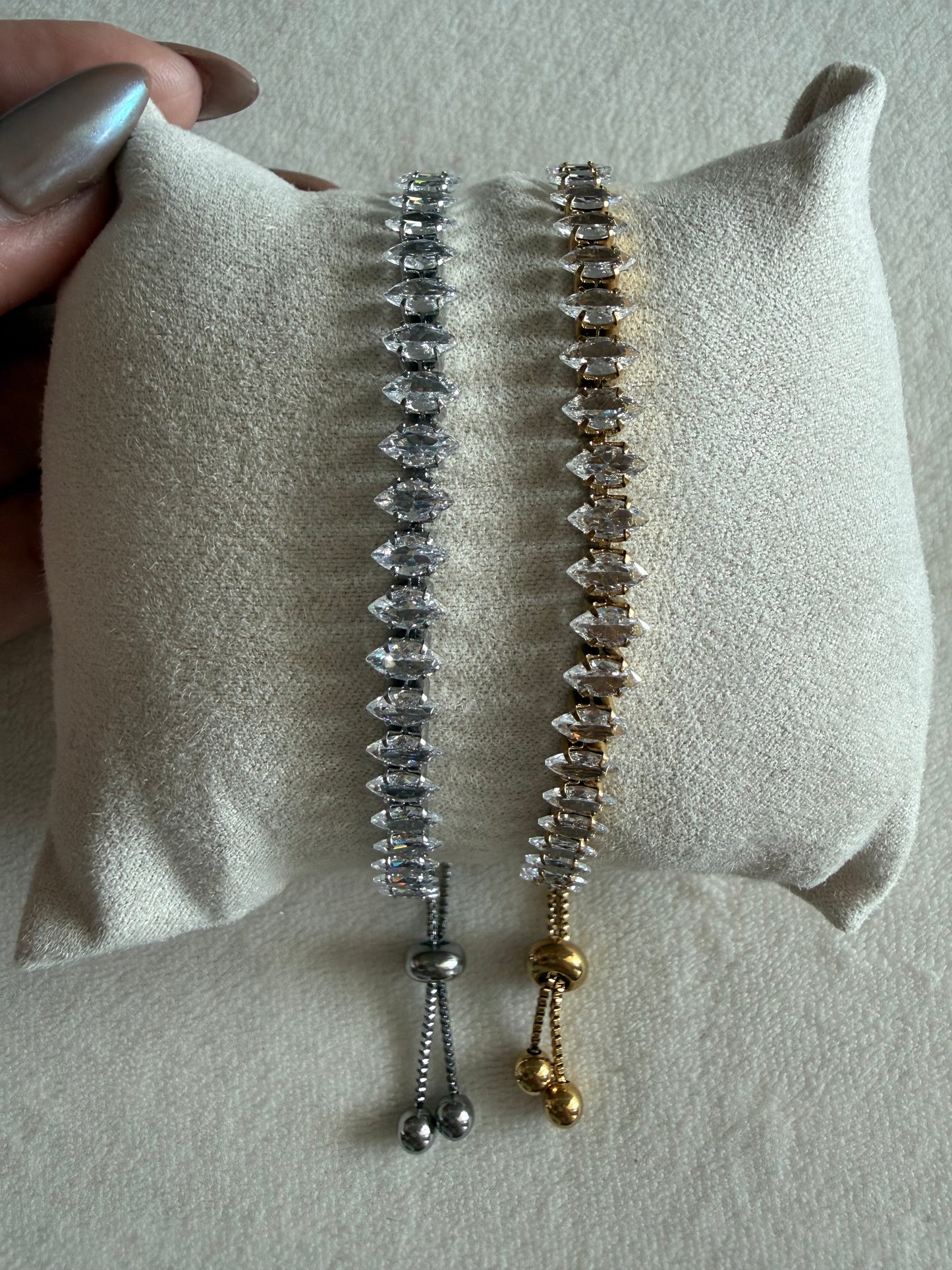 Maxi Bracelets