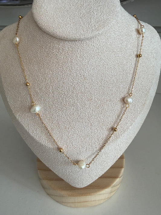 Dulcet Pearl Necklace
