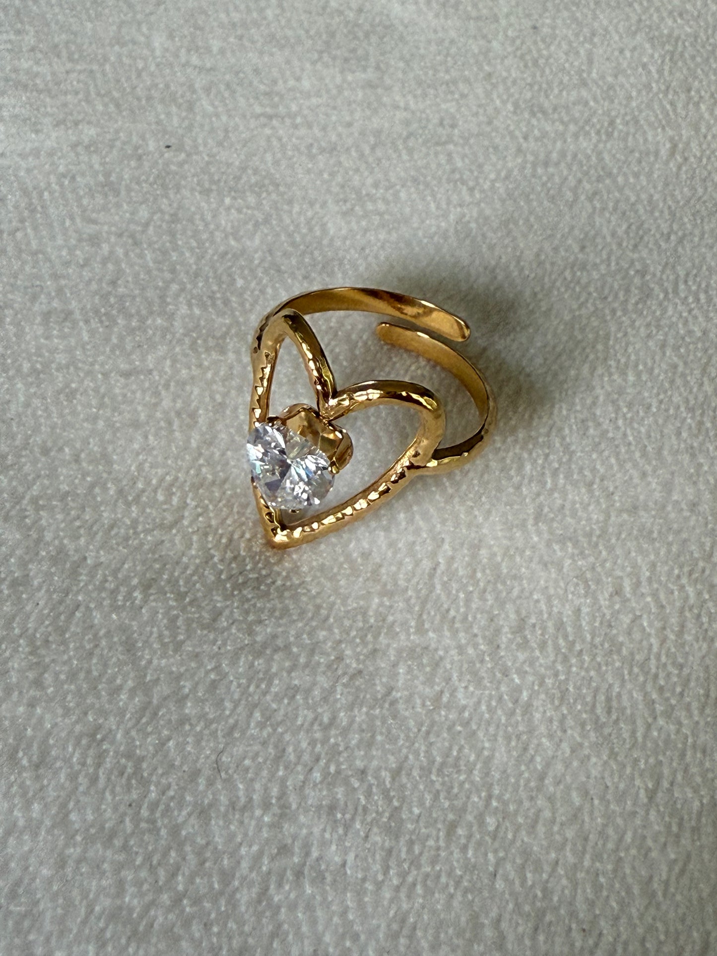 Shiny Heart Ring