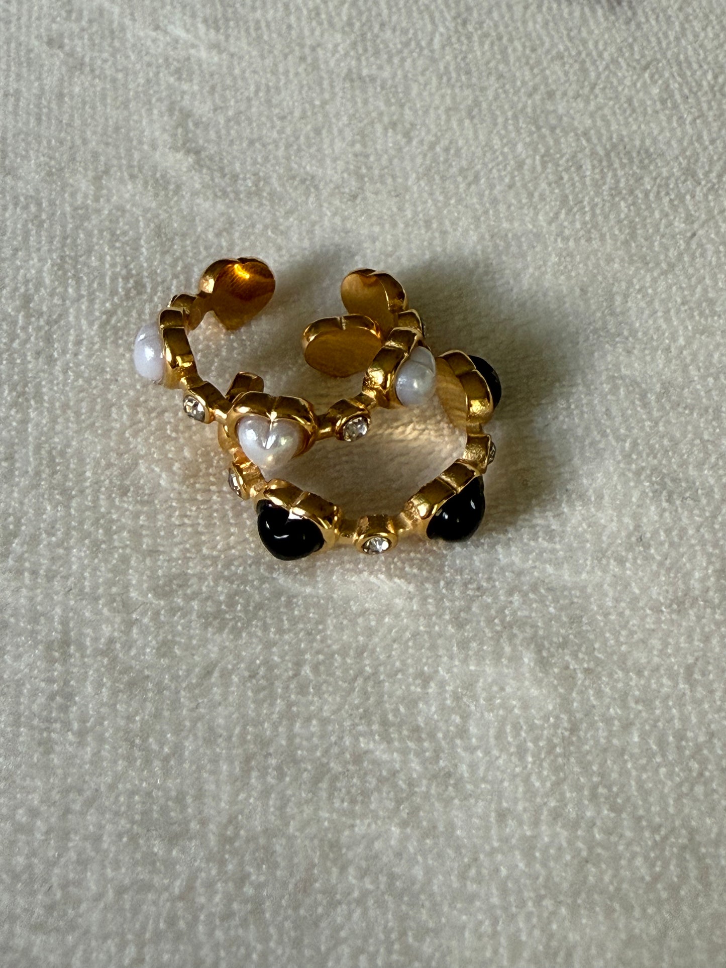 Pearl Glam Heart Ring