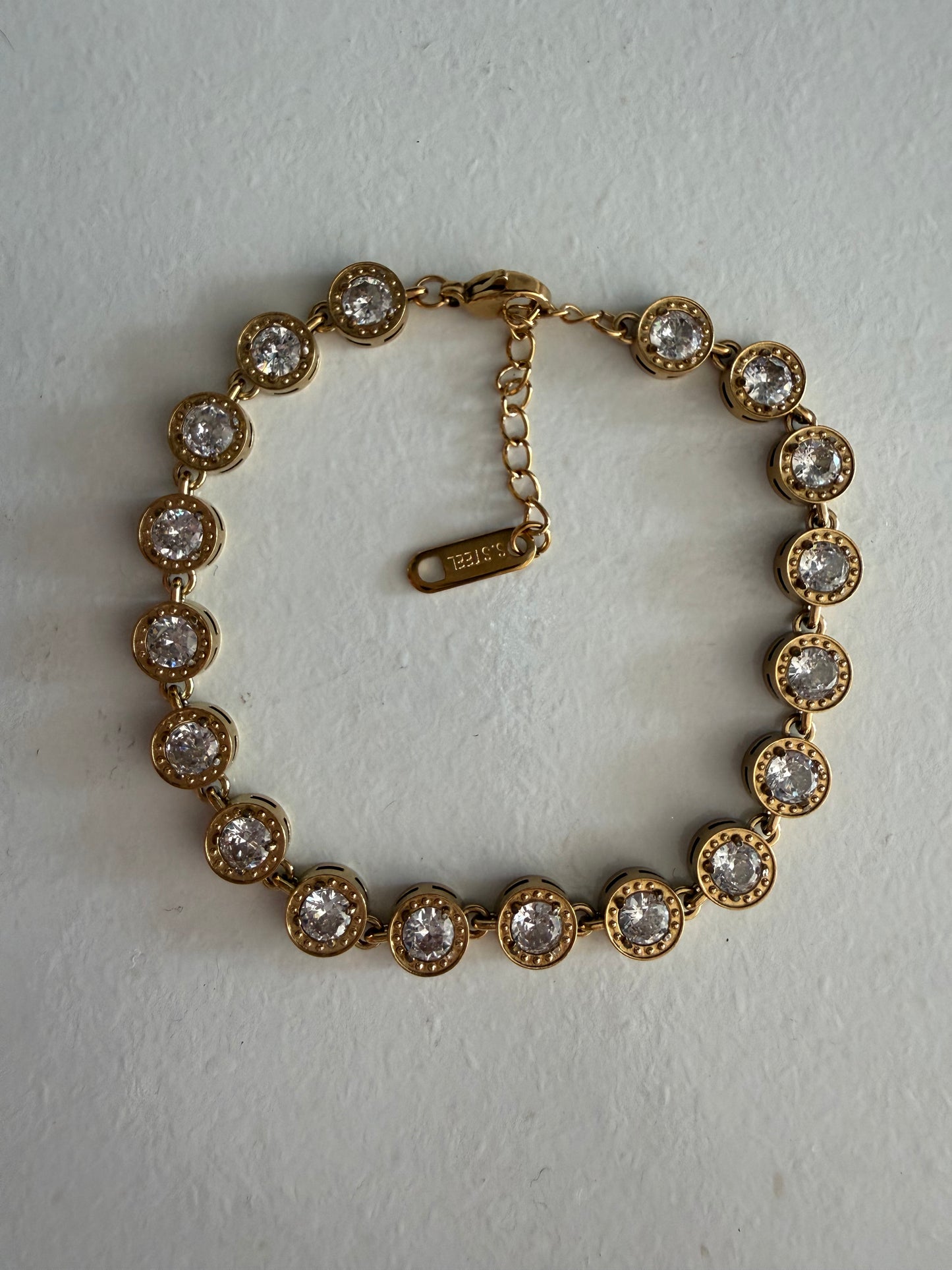 Circle Glam Bracelet