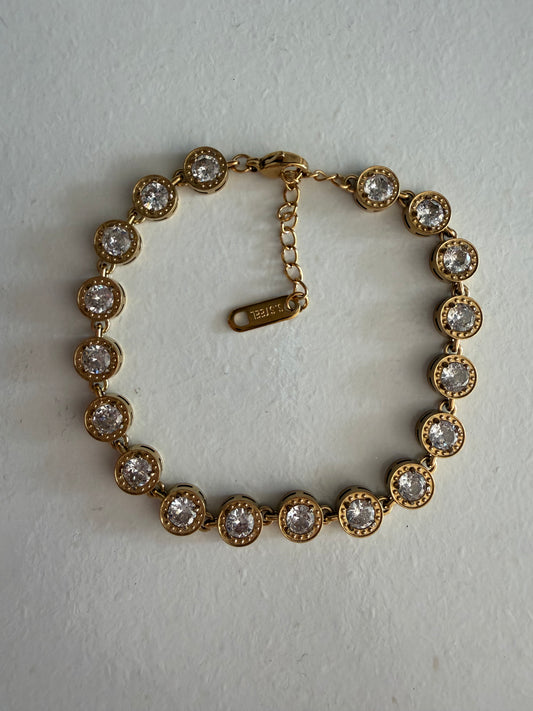 Circle Glam Bracelet