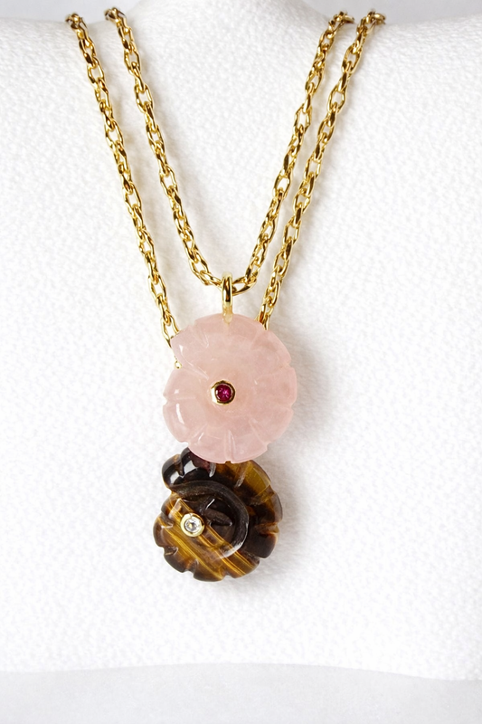 Precious Shell Necklace