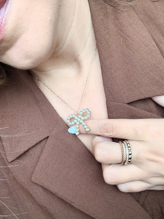 Elegant Bow Necklace