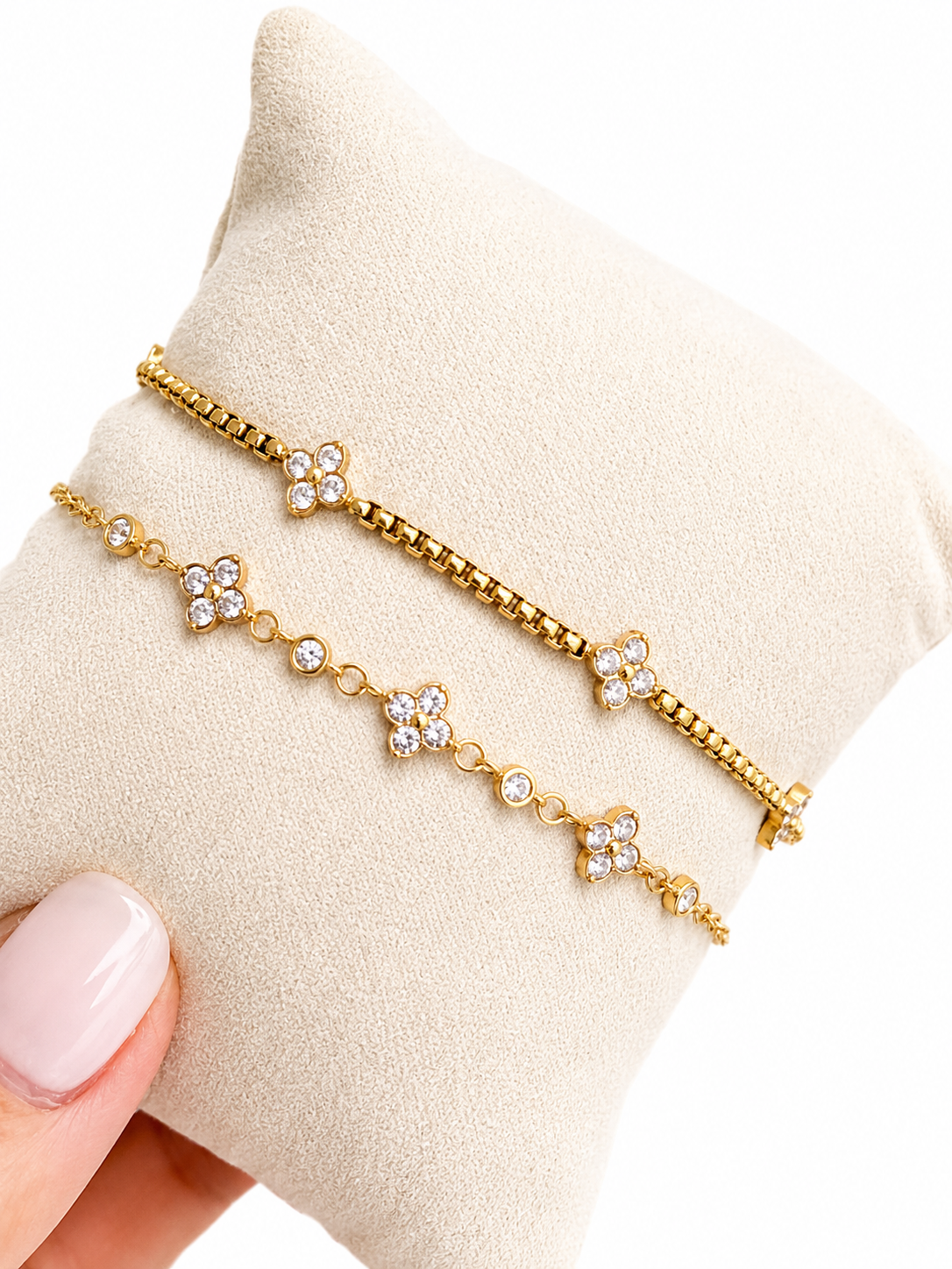 Clover Glow Bracelet